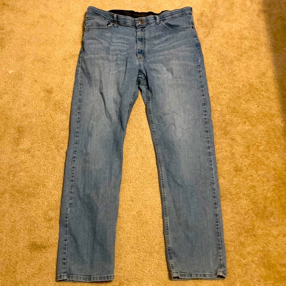 Men's Wrangler authentics Jeans - 36 x 34 - Picture 2 of 6